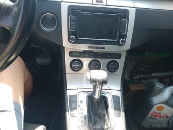Volkswagen Passat Variant - 7
