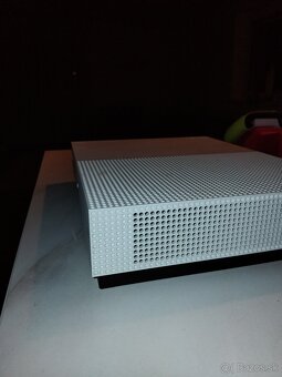 Xbox one s 1 Tb - 7