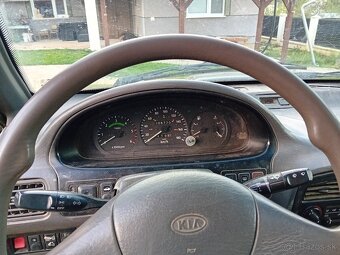 Kia sportage 1 - 7
