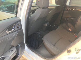 HONDA CIVIC - 7