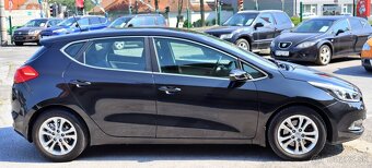 Kia Cee´d 1.6 CRDi EX/Gold - 7