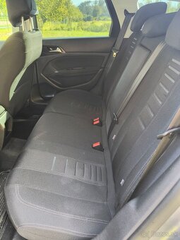Peugeot 308SW - 7