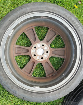 Predám sadu 4 ks originálne hliníkové disky SUBARU R17 - 7