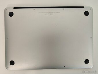 MacBook Air 2017 | i5 • 8GB • 128GB SSD - 7
