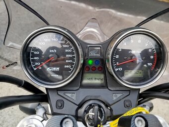 Honda CB 1300 - 7
