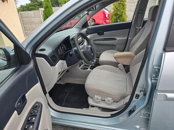 Predám Hyundai Accent 1.4 benzín 2007 - 7