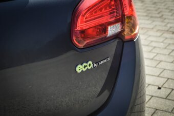 Kia Ceed 1.6 CRDi 81kW 2012 • 6 rýchlostí • Tempomat • - 7