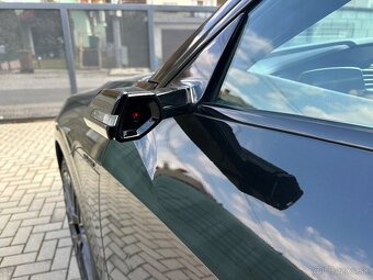 Audi Q8 e-tron 55 S line quattro - 7