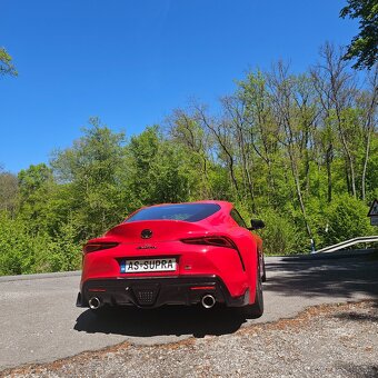 Toyota Supra GR - 7