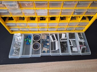 Elektronické laboratórium všetky súčiastky ktoré potrebujete - 7