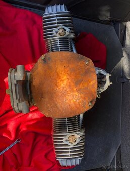 Originální nové motory z vojenského depozitu Dneper K750 - 7
