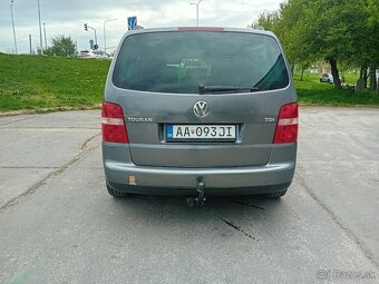 Predam vw touran 1,9 tdi 77kw 6 rychlotny - 7
