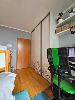>>>>KOLOSEO prenájom 3-izbový - novostavba - parking - 7