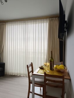 Kompletne zrekonštruovaná garsónka , loggia, klimatizácia - 7