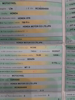 Honda Vfr750F rc36 - 7
