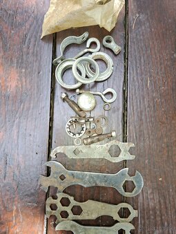 100  ročné púzdro na náradie bicykla. - 7