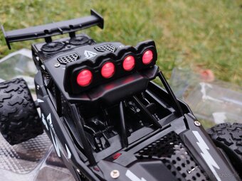 Terénne auto na ovládanie - 7