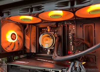 Ryzen 9 7950X\32GB\RTX 3080\SSD\1300W Zdroj - 7