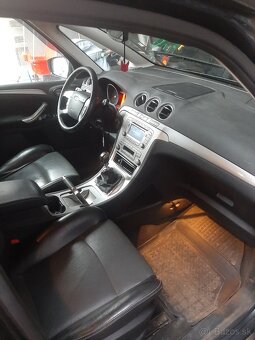 S-max - 7