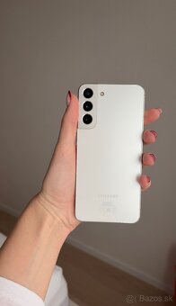 Samsung Galaxy S22+ 128GB Biely - 7