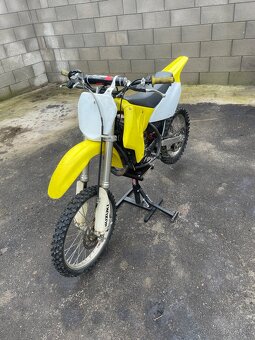 Suzuki RM 85 - 7