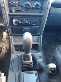 Predám Mitsubishi Pajero Classic 2,5 TD - 7