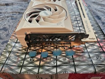 AMD Radeon RX 7800 XT SAPPHIRE PURE GAMING OC 16GB - 7