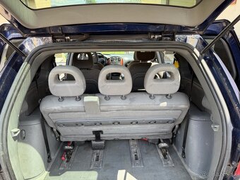 Chrysler Voyager 2.8 crd - 7
