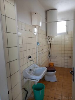Znížená  Na predaj Rd Jur nad Hronom  Okres Levice - 7