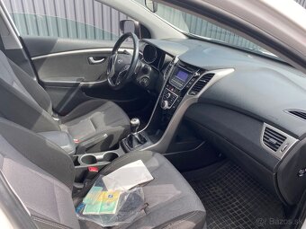 Hyundai i30 1.6i 88kW - 7