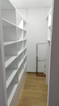 PRENÁJOM 3 IZBOVÝ BYT - SÍDLISKO NAD JAZEROM - 7