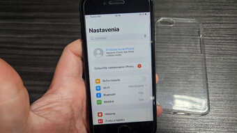 Apple iPhone SE 2020 - nová batéria - 7