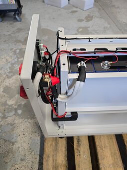 Predám LiFePo4 bateriu 16kwh HES - 7