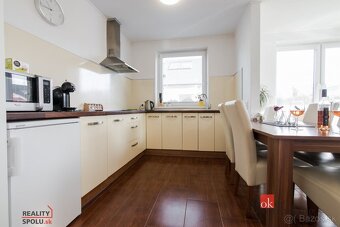 BEŠEŇOVÁ / Predaj apartmánového domu / 2 samostatné jednotky - 7