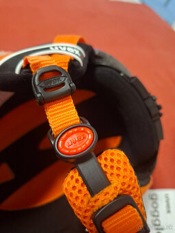 Detská lyžiarska prilba uvex airwing2 + okuliare Uvex Speedy - 7