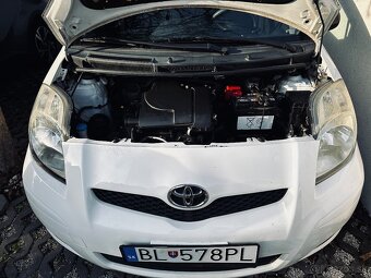 Toyota Yaris - 7