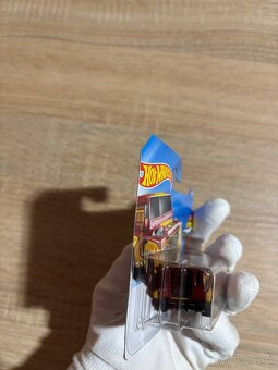 Hot Wheels STH Drift-Ender - 7