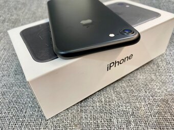 iPhone 7 32GB (plne funkčný) - 7