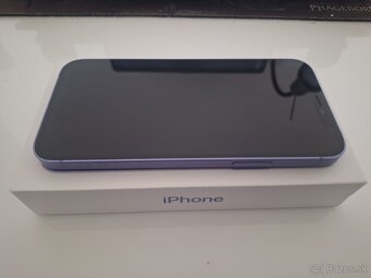 Predám iPhone 12 - 7