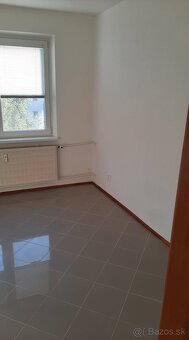 Prenájom 3 izbový byt na Rozkvete - 7
