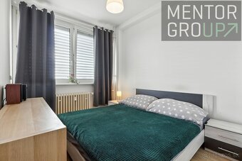 REZERVOVANÉ Na predaj 2-izbový byt s parkovacím miestom, St - 7