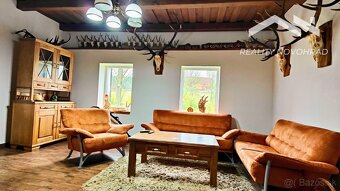 Vidiecke sídlo na polosamote Ábelovských Lazov - 7