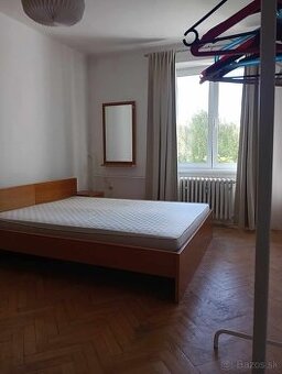 Prenájom 2-izbového bytu PP Banícka - 7