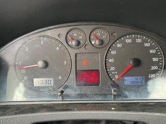 Volkswagen transporter t5 2.5tdi 96kw sanitka - 7