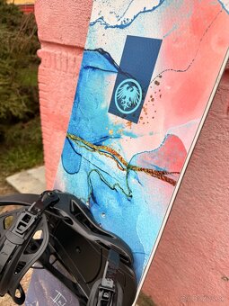 Damsky snowboard Never Summer - 145cm - 7