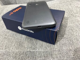 Motorola E6i (2/32GB) plne funkčný - 7