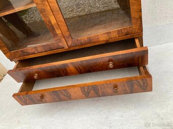 Vitrina / knižnica Biedermeier - 7