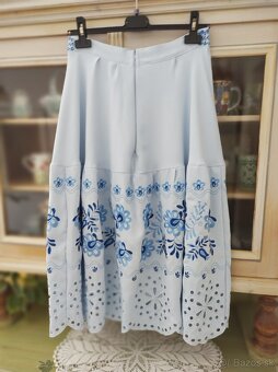 Akcia víkend - zľava 50 % - vyšívaná sukňa - 7