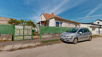 PREDAJ – STARŠÍ TEHLOVÝ RODINNÝ DOM V HRNČIAROVCIACH NAD PAR - 7