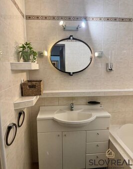 SLOVREAL - Predaj 4 izbového bytu v Banskej Štiavnici - 7